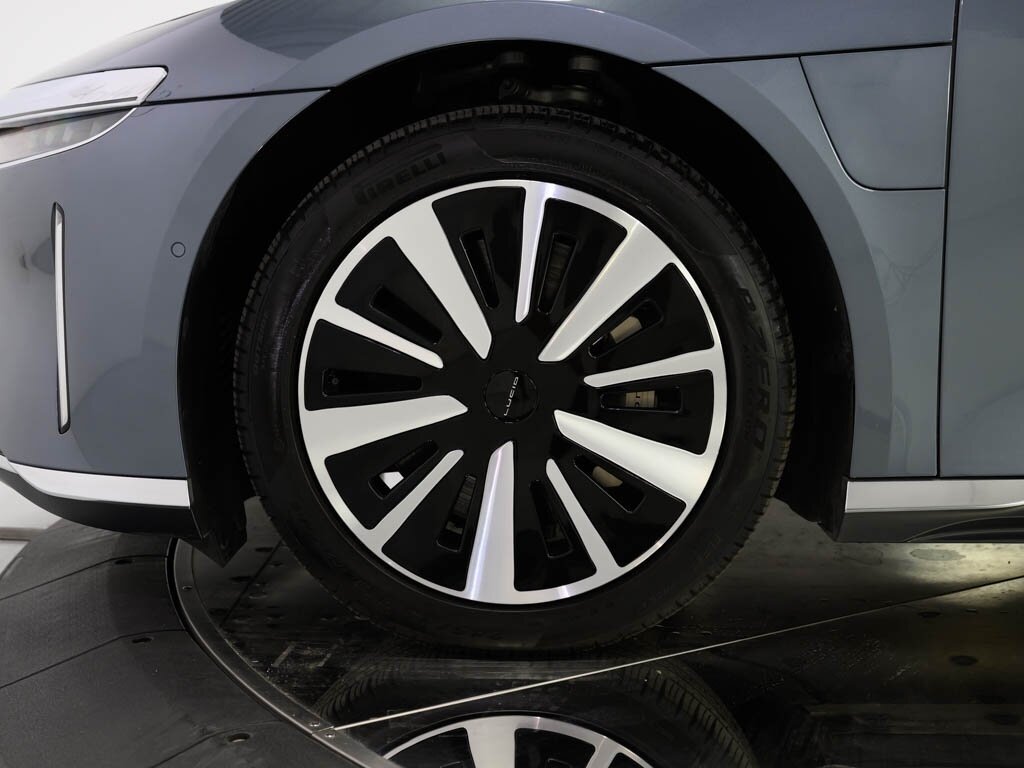 2024 Lucid Air Touring   - Photo 34 - Sarasota, FL 34243