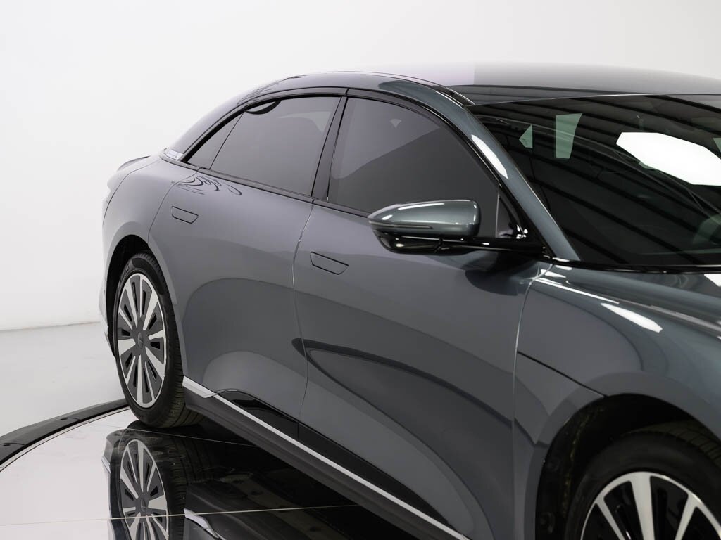2024 Lucid Air Touring   - Photo 15 - Sarasota, FL 34243