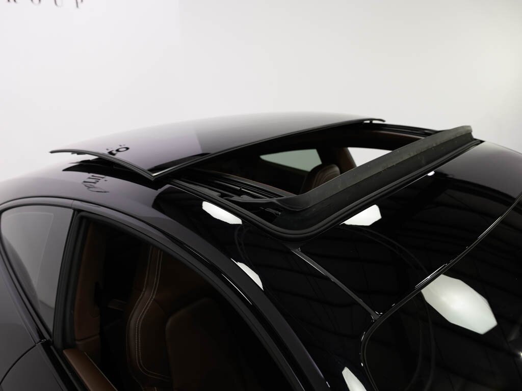 2022 Porsche 911 Carrera 4 GTS 7-Speed Manual Transmission - Photo 30 - Sarasota, FL 34243