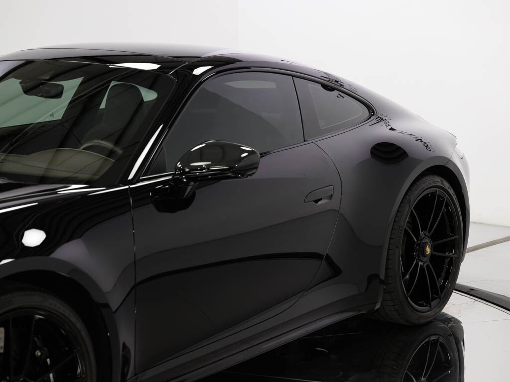 2022 Porsche 911 Carrera 4 GTS 7-Speed Manual Transmission - Photo 16 - Sarasota, FL 34243