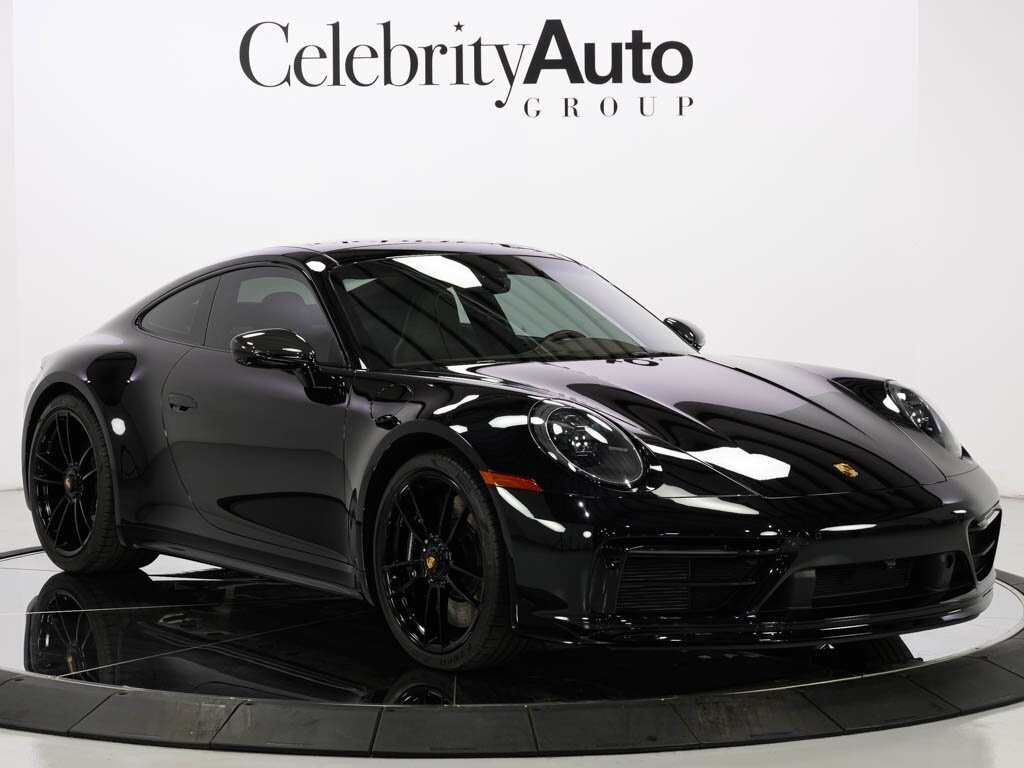 2022 Porsche 911 Carrera 4 GTS 7-Speed Manual Transmission - Photo 9 - Sarasota, FL 34243