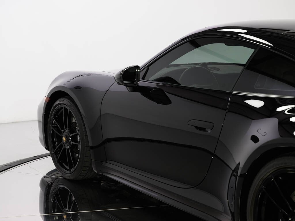 2022 Porsche 911 Carrera 4 GTS 7-Speed Manual Transmission - Photo 27 - Sarasota, FL 34243