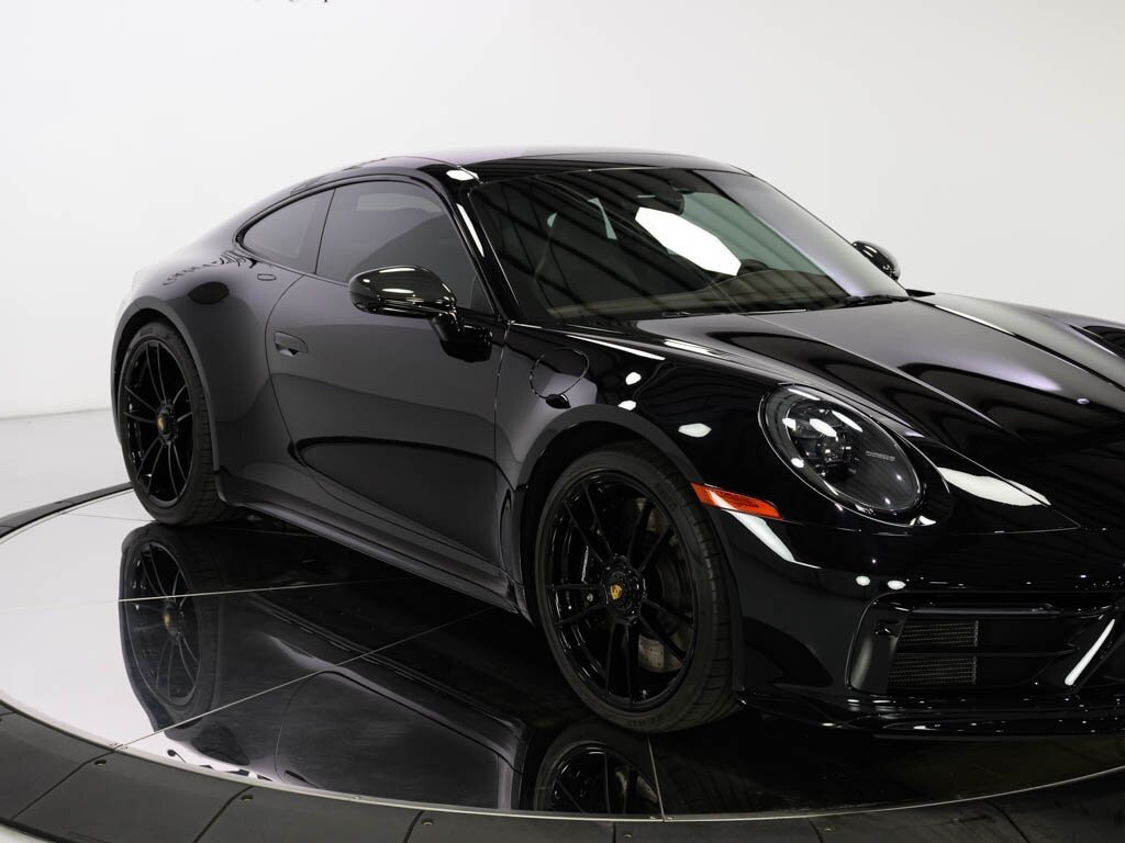 2022 Porsche 911 Carrera 4 GTS 7-Speed Manual Transmission - Photo 10 - Sarasota, FL 34243