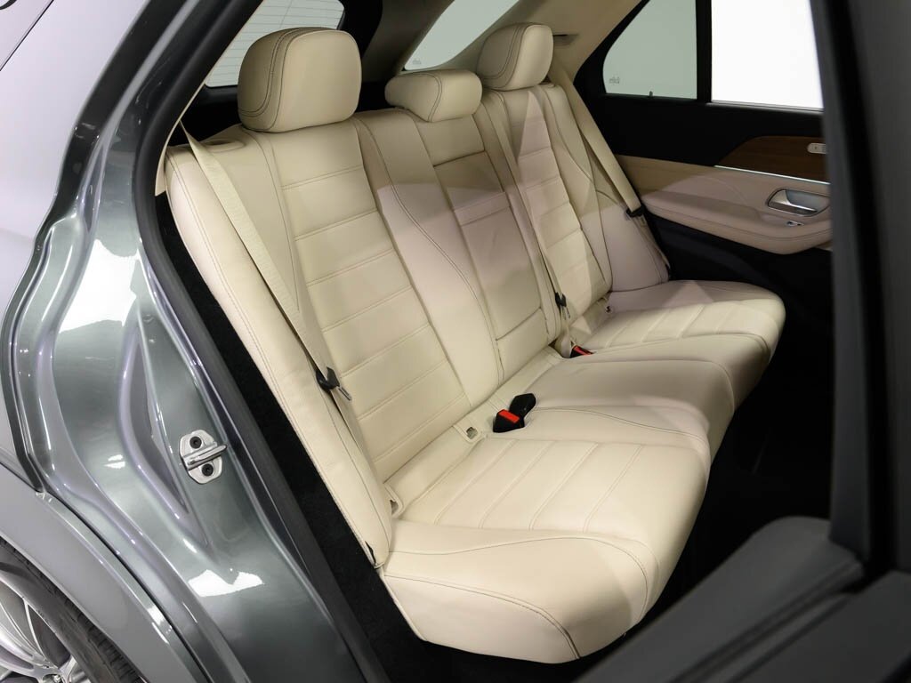2021 Mercedes Benz GLE 450 4MATIC photo 40