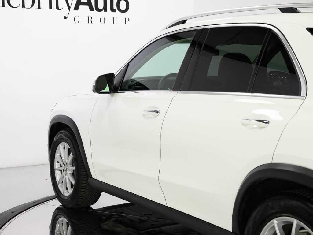 2025 Mercedes-Benz GLE 350 19 " Wheels Nappa Leather Steering Wheel   - Photo 27 - Sarasota, FL 34243