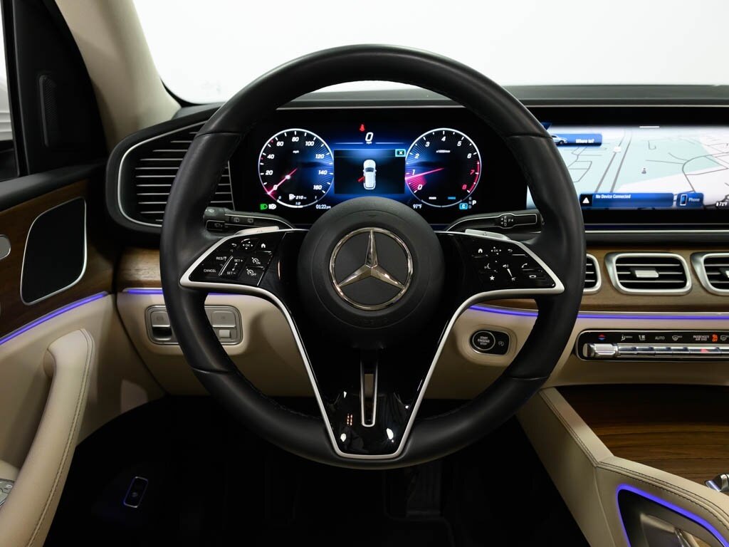 2025 Mercedes-Benz GLE 350 19 " Wheels Nappa Leather Steering Wheel   - Photo 48 - Sarasota, FL 34243