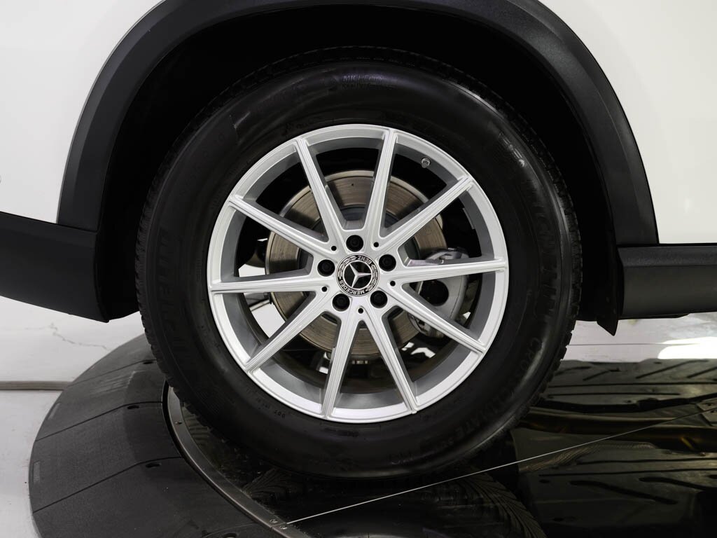2025 Mercedes-Benz GLE 350 19 " Wheels Nappa Leather Steering Wheel   - Photo 35 - Sarasota, FL 34243