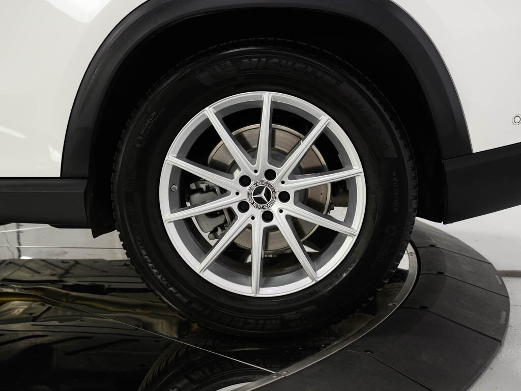2025 Mercedes-Benz GLE 350 19 " Wheels Nappa Leather Steering Wheel   - Photo 37 - Sarasota, FL 34243