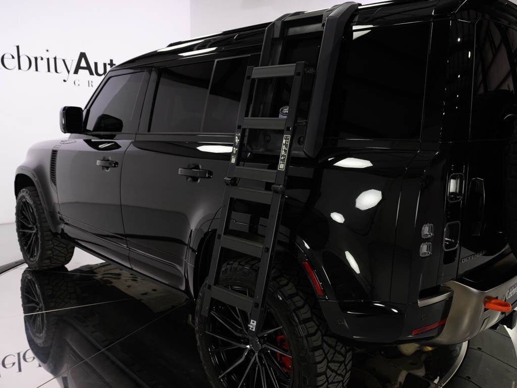 2021 Land Rover Defender 110 X 22 " Vosson Wheels 1.5 " Lift - Photo 33 - Sarasota, FL 34243