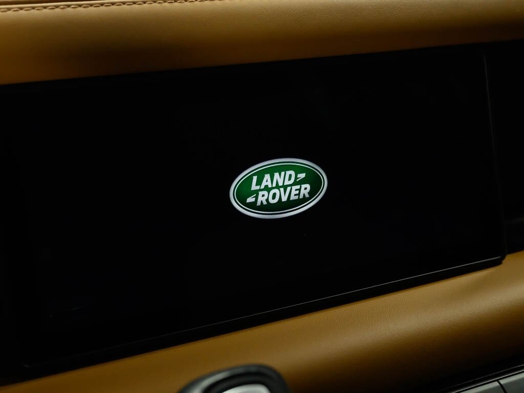 2021 Land Rover Defender 110 X 22 " Vosson Wheels 1.5 " Lift - Photo 56 - Sarasota, FL 34243