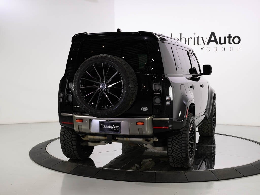 2021 Land Rover Defender 110 X 22 " Vosson Wheels 1.5 " Lift - Photo 30 - Sarasota, FL 34243