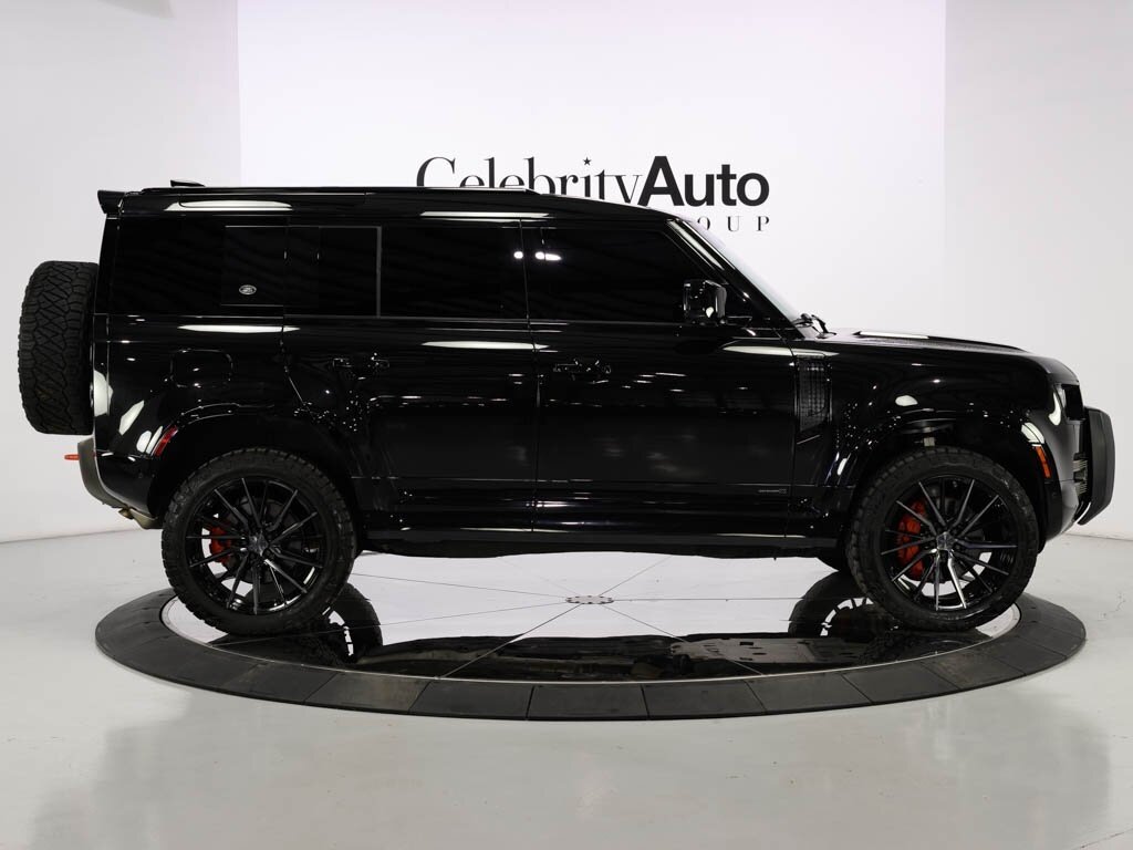 2021 Land Rover Defender 110 X 22 " Vosson Wheels 1.5 " Lift - Photo 8 - Sarasota, FL 34243