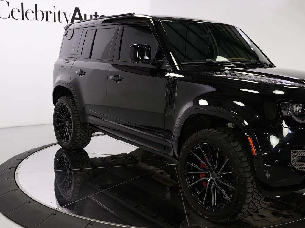 2021 Land Rover Defender 110 X 22 " Vosson Wheels 1.5 " Lift - Photo 13 - Sarasota, FL 34243