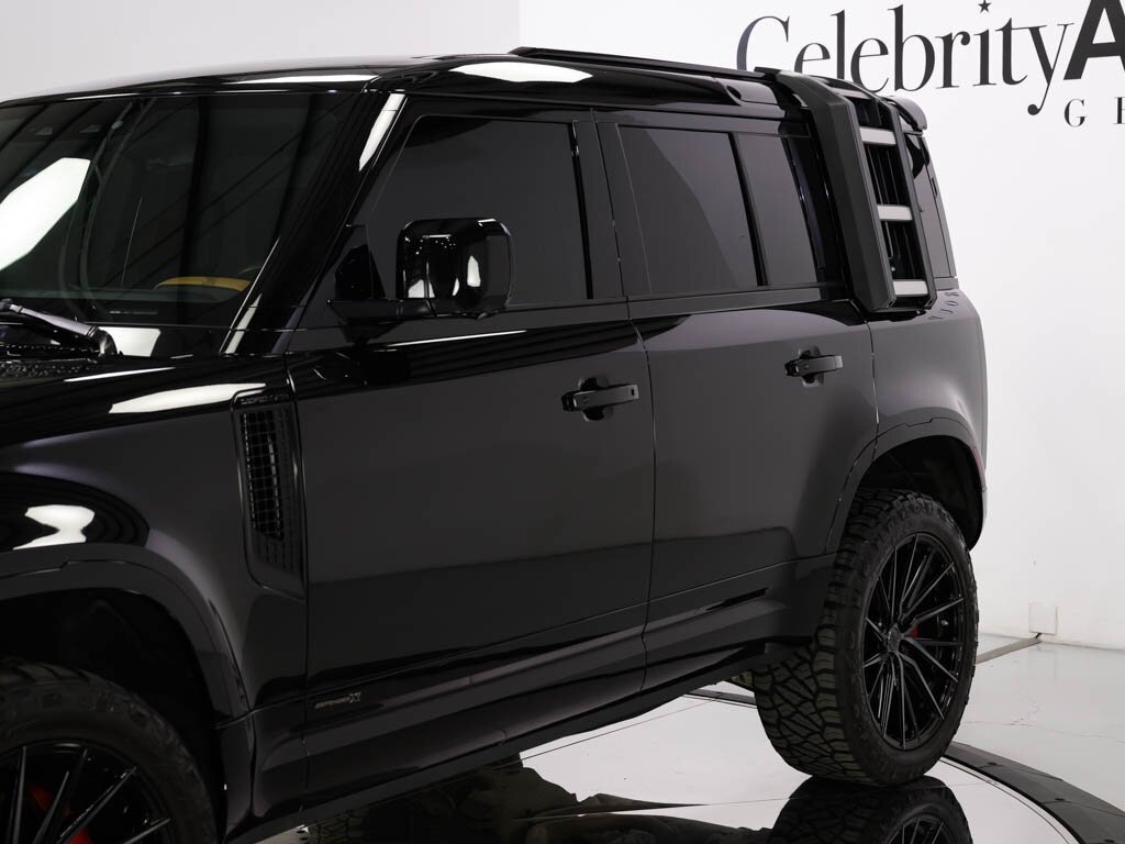 2021 Land Rover Defender 110 X 22 " Vosson Wheels 1.5 " Lift - Photo 16 - Sarasota, FL 34243