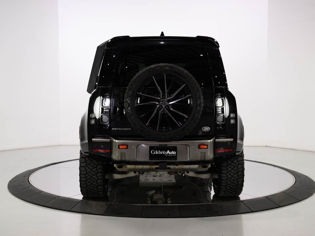 2021 Land Rover Defender 110 X 22 " Vosson Wheels 1.5 " Lift - Photo 22 - Sarasota, FL 34243