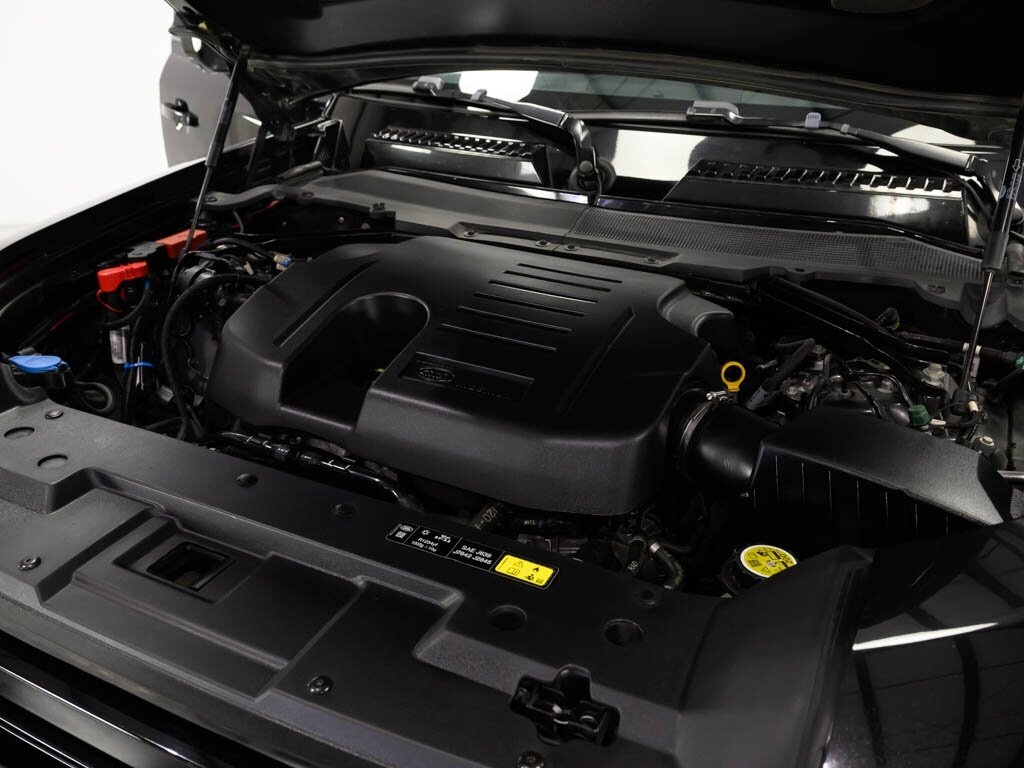 2021 Land Rover Defender 110 X 22 " Vosson Wheels 1.5 " Lift - Photo 68 - Sarasota, FL 34243