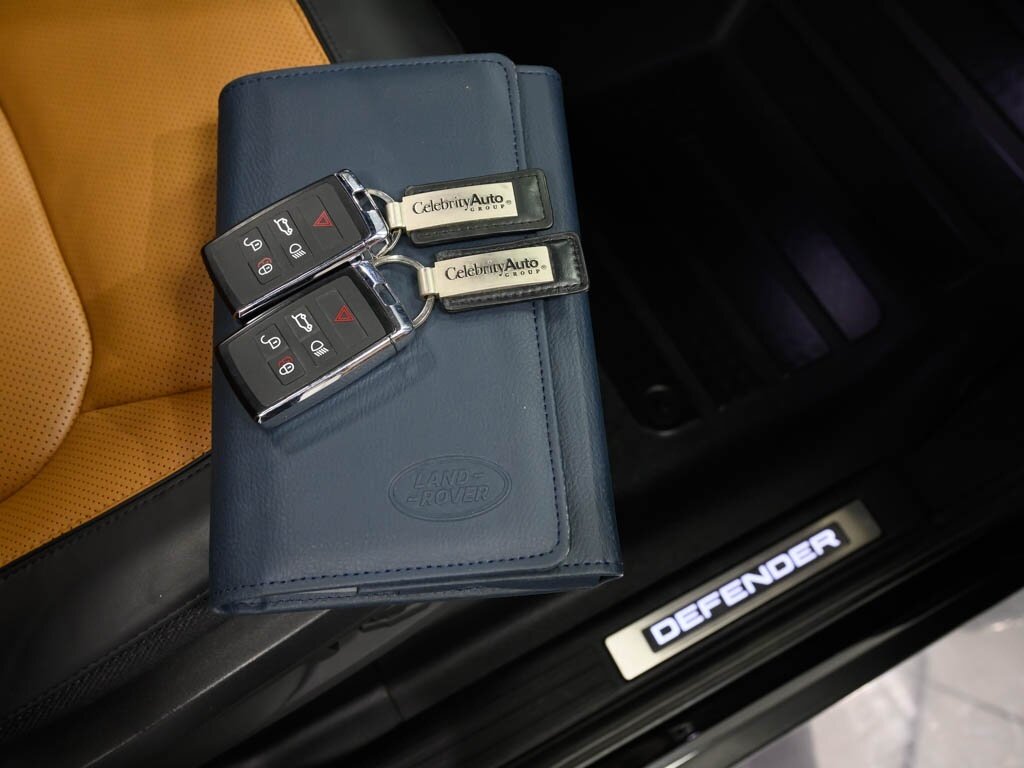 2021 Land Rover Defender 110 X 22 " Vosson Wheels 1.5 " Lift - Photo 69 - Sarasota, FL 34243