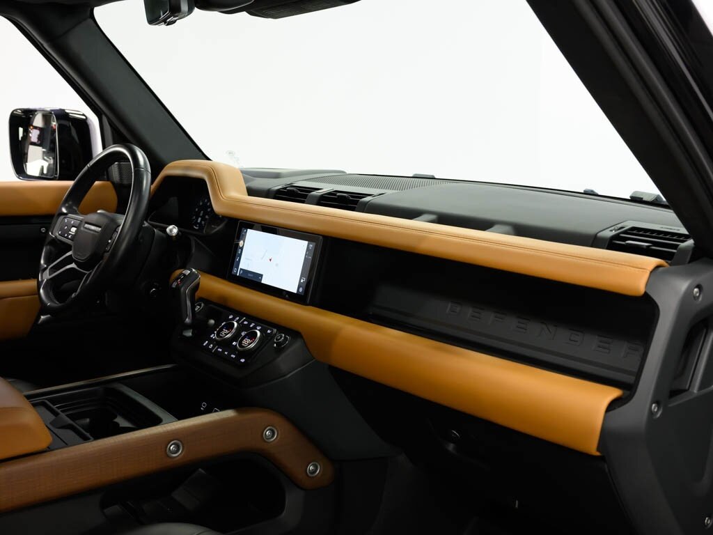 2021 Land Rover Defender 110 X 22 " Vosson Wheels 1.5 " Lift - Photo 63 - Sarasota, FL 34243