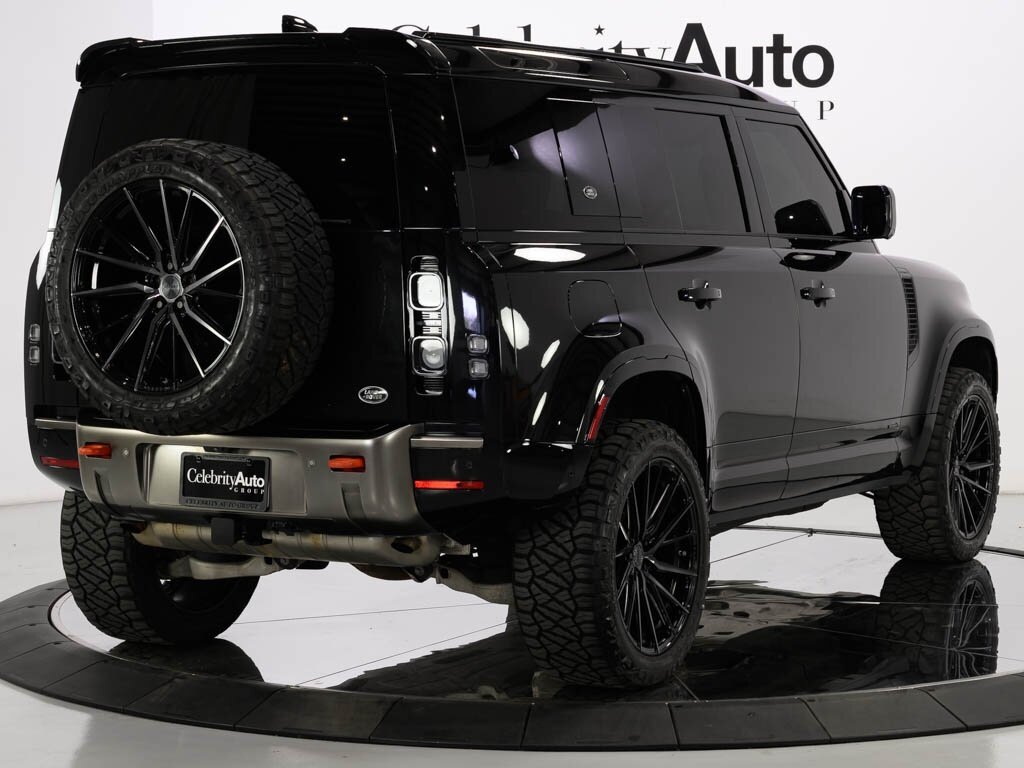 2021 Land Rover Defender 110 X 22 " Vosson Wheels 1.5 " Lift - Photo 7 - Sarasota, FL 34243