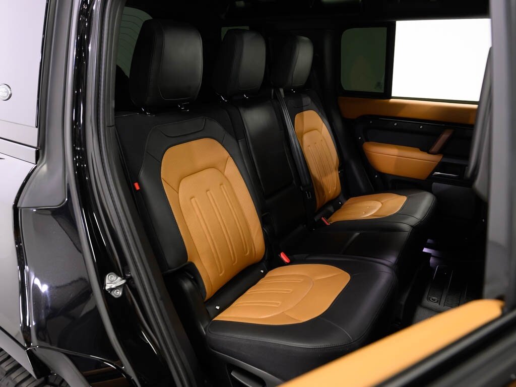 2021 Land Rover Defender 110 X 22 " Vosson Wheels 1.5 " Lift - Photo 46 - Sarasota, FL 34243