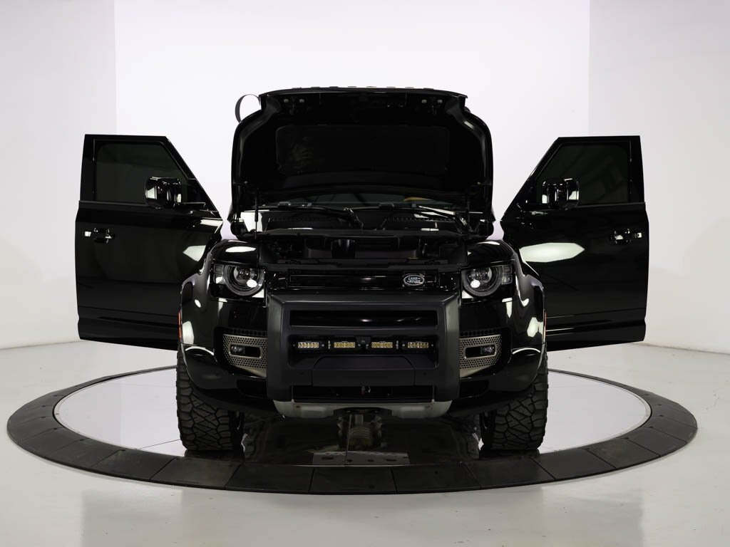 2021 Land Rover Defender 110 X 22 " Vosson Wheels 1.5 " Lift - Photo 67 - Sarasota, FL 34243