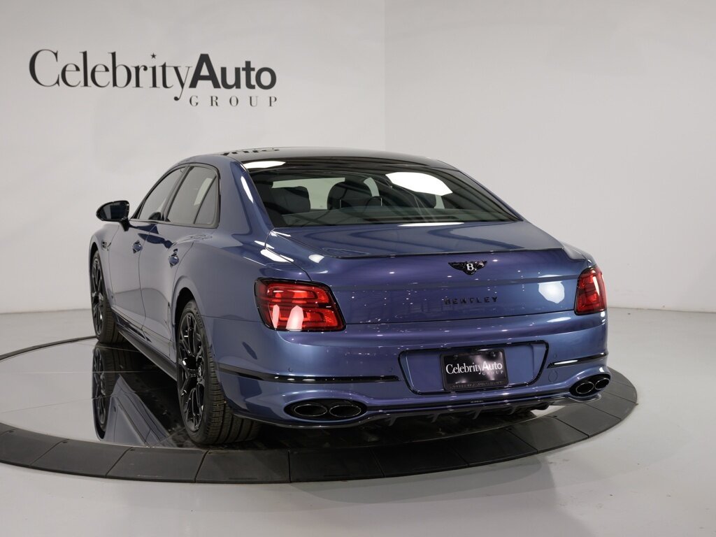 2023 Bentley Flying Spur S V8 $322K MSRP Styling Specification   - Photo 31 - Sarasota, FL 34243