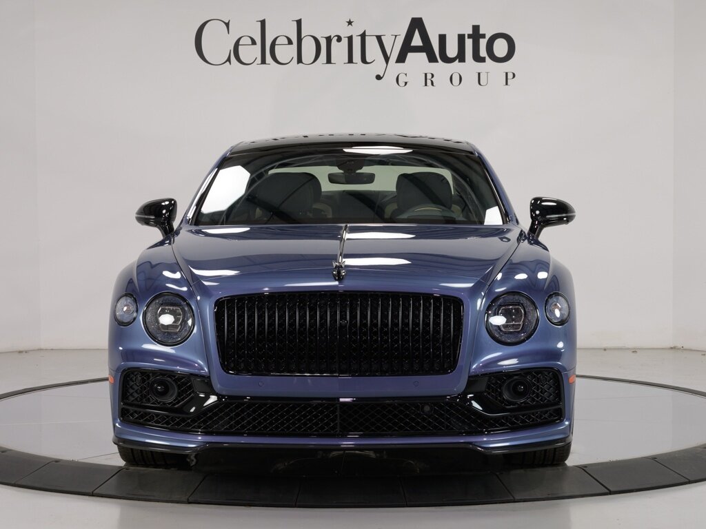 2023 Bentley Flying Spur S V8 $322K MSRP Styling Specification   - Photo 2 - Sarasota, FL 34243