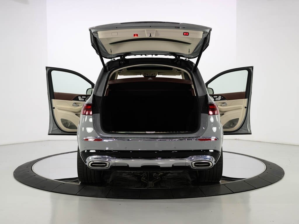 2024 Mercedes-Benz GLS Maybach GLS 600 4MATIC® - Photo 70 - Sarasota, FL 34243