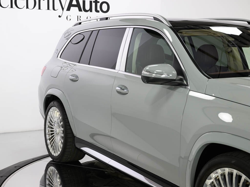 2024 Mercedes-Benz GLS Maybach GLS 600 4MATIC® - Photo 15 - Sarasota, FL 34243