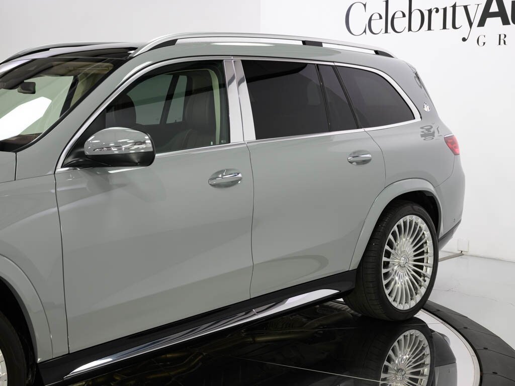 2024 Mercedes-Benz GLS Maybach GLS 600 4MATIC® - Photo 16 - Sarasota, FL 34243