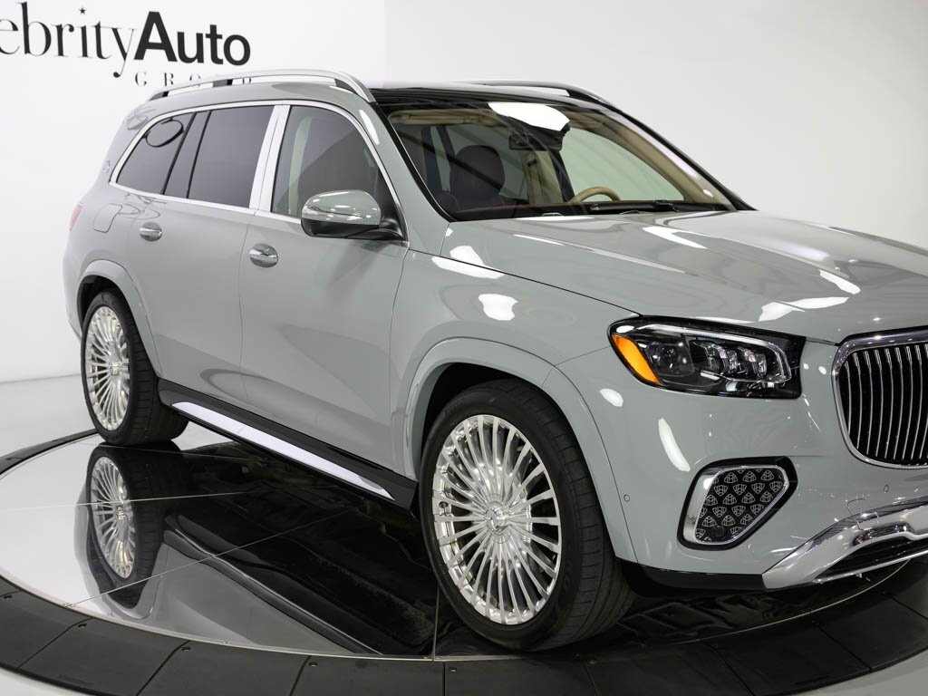 2024 Mercedes-Benz GLS Maybach GLS 600 4MATIC® - Photo 10 - Sarasota, FL 34243