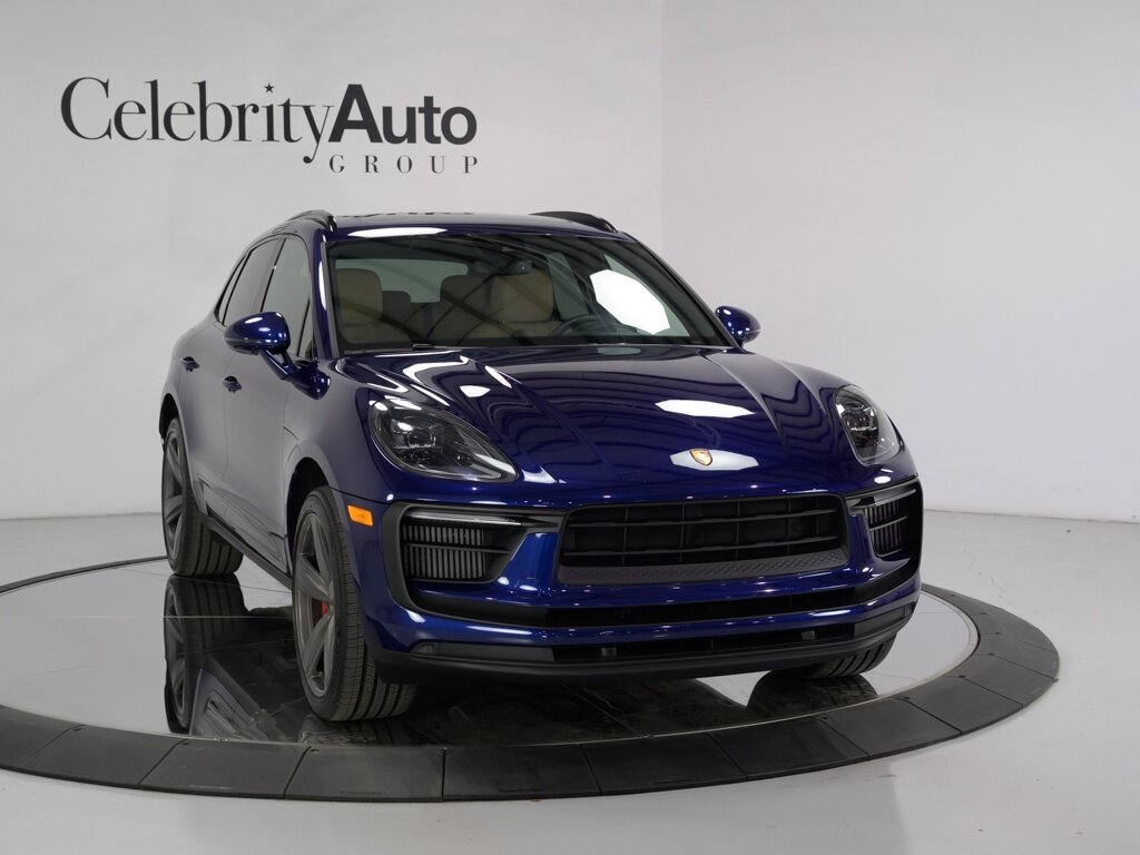 2022 Porsche Macan S $89K MSRP 21 " Exclusive Sport Design Wheels   - Photo 19 - Sarasota, FL 34243