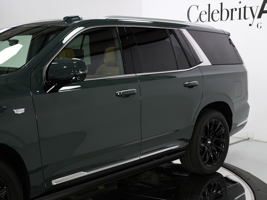 2025 Cadillac Escalade 4WD Premium Luxury Touring Pkg Super Cruise - Photo 16 - Sarasota, FL 34243