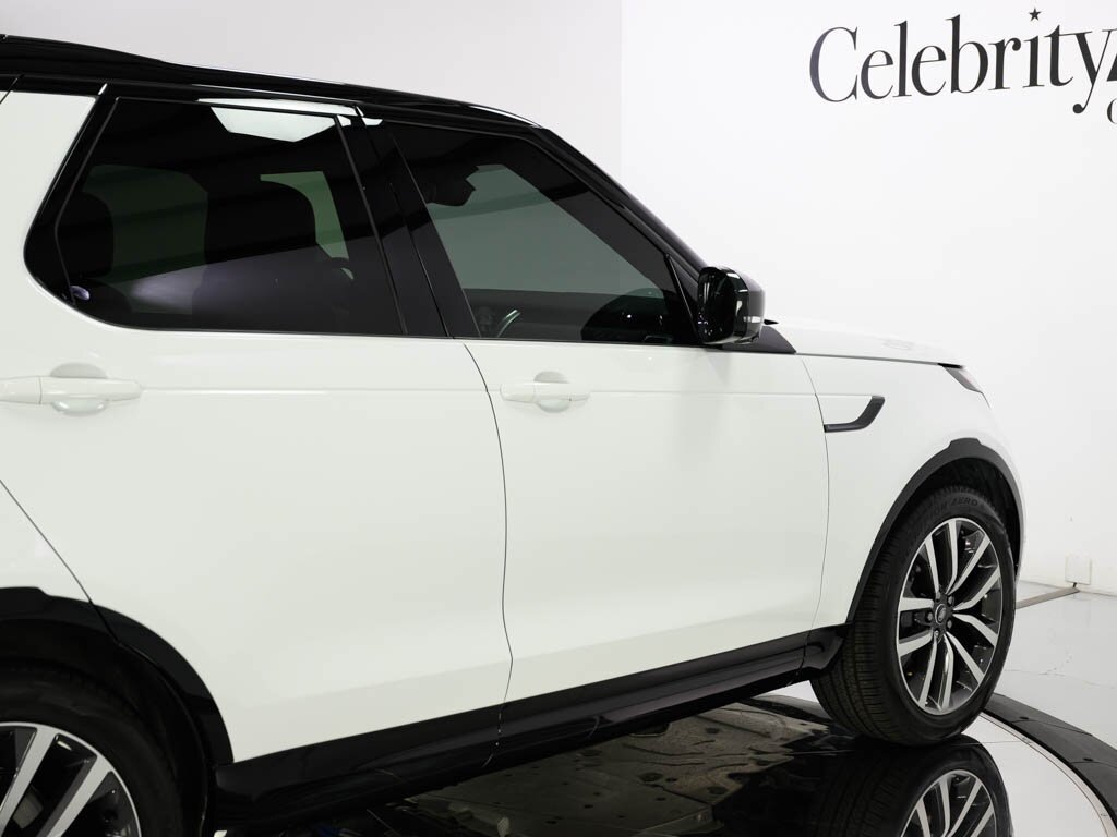 2024 Land Rover Discovery P360 Dynamic SE 3RD Row Pack Comfort Pkg - Photo 26 - Sarasota, FL 34243