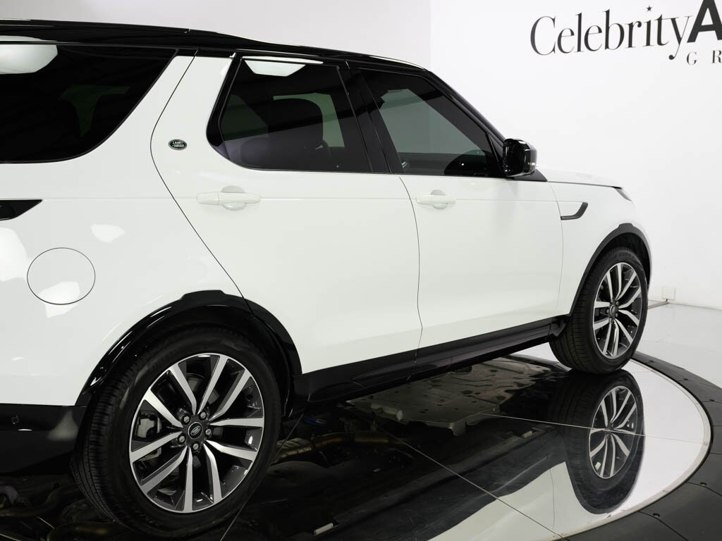 2024 Land Rover Discovery P360 Dynamic SE 3RD Row Pack Comfort Pkg - Photo 24 - Sarasota, FL 34243