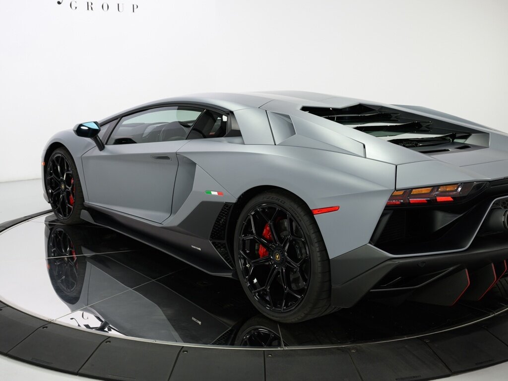 2022 Lamborghini Aventador LP 780-4 Ultimae - Photo 23 - Sarasota, FL 34243