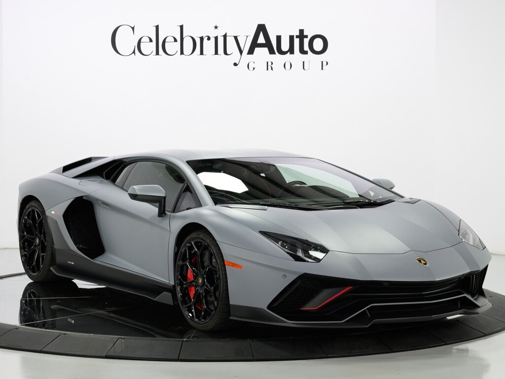 2022 Lamborghini Aventador LP 780-4 Ultimae - Photo 1 - Sarasota, FL 34243