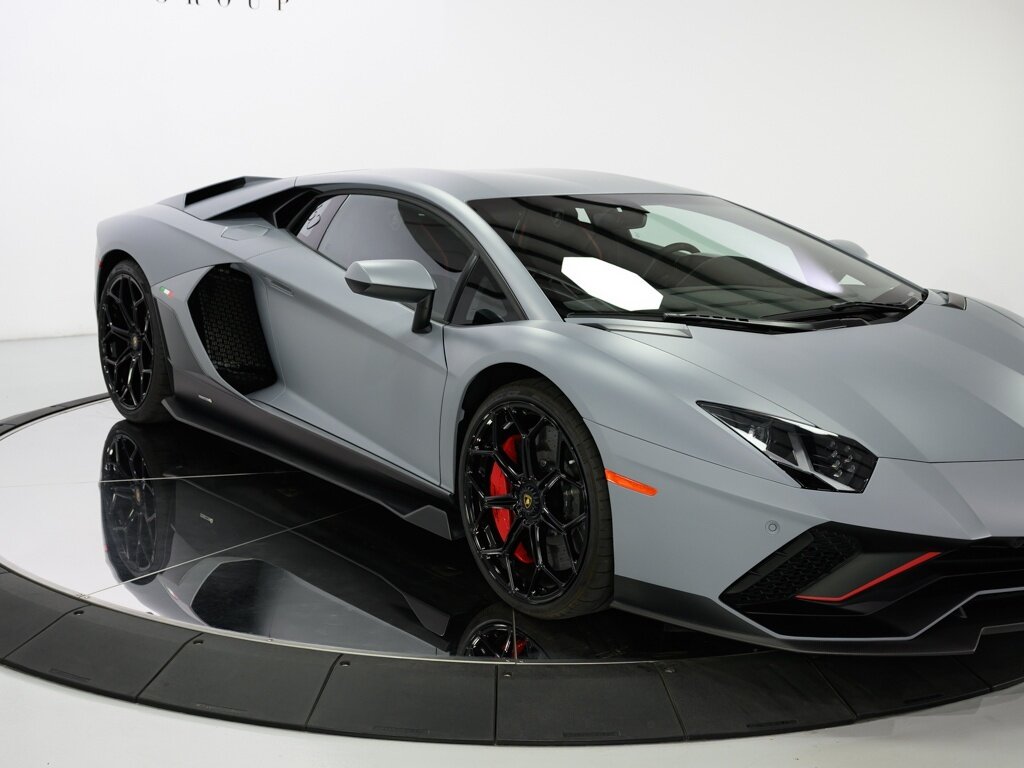 2022 Lamborghini Aventador LP 780-4 Ultimae - Photo 10 - Sarasota, FL 34243