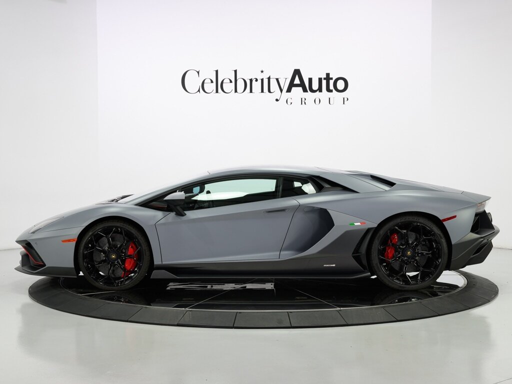 2022 Lamborghini Aventador LP 780-4 Ultimae - Photo 4 - Sarasota, FL 34243