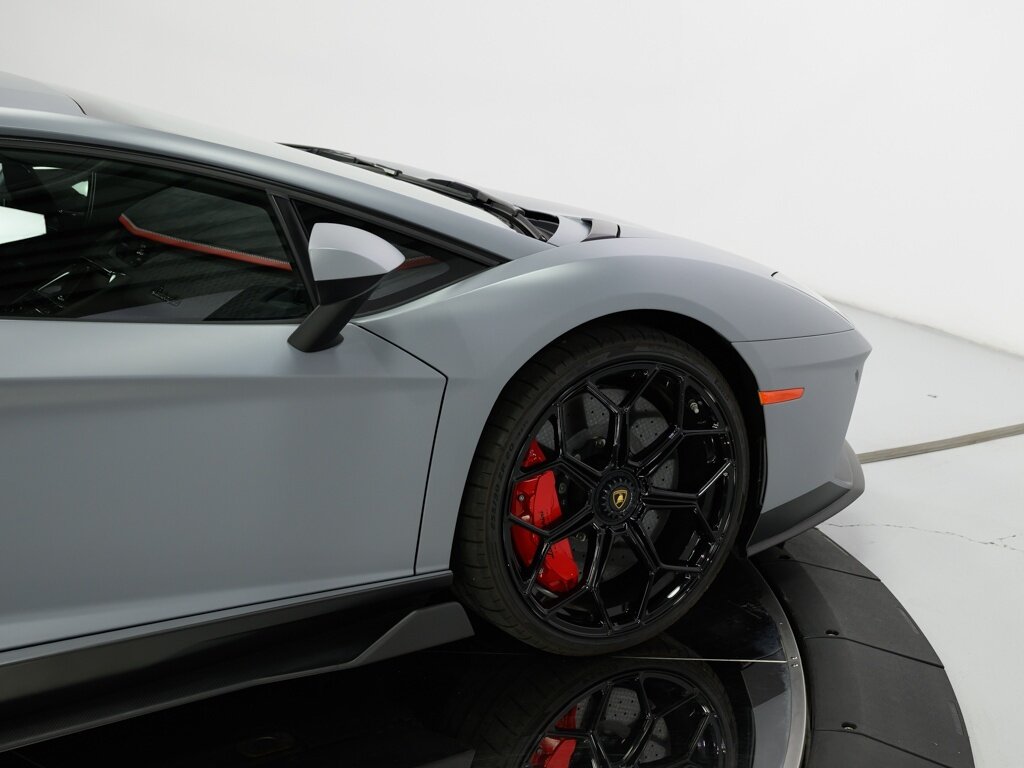 2022 Lamborghini Aventador LP 780-4 Ultimae - Photo 17 - Sarasota, FL 34243