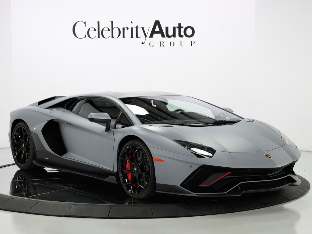2022 Lamborghini Aventador LP 780-4 Ultimae - Photo 9 - Sarasota, FL 34243