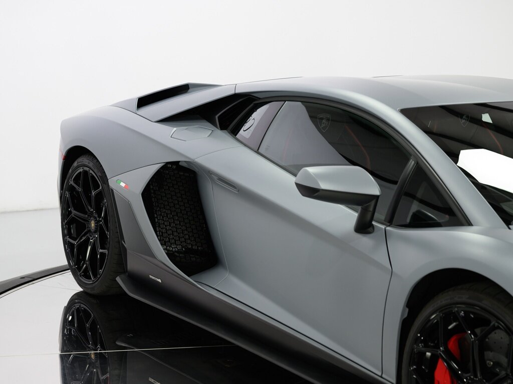 2022 Lamborghini Aventador LP 780-4 Ultimae - Photo 15 - Sarasota, FL 34243