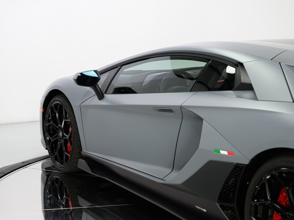 2022 Lamborghini Aventador LP 780-4 Ultimae - Photo 27 - Sarasota, FL 34243