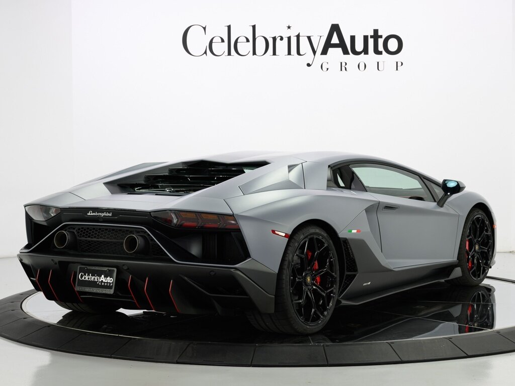 2022 Lamborghini Aventador LP 780-4 Ultimae - Photo 7 - Sarasota, FL 34243