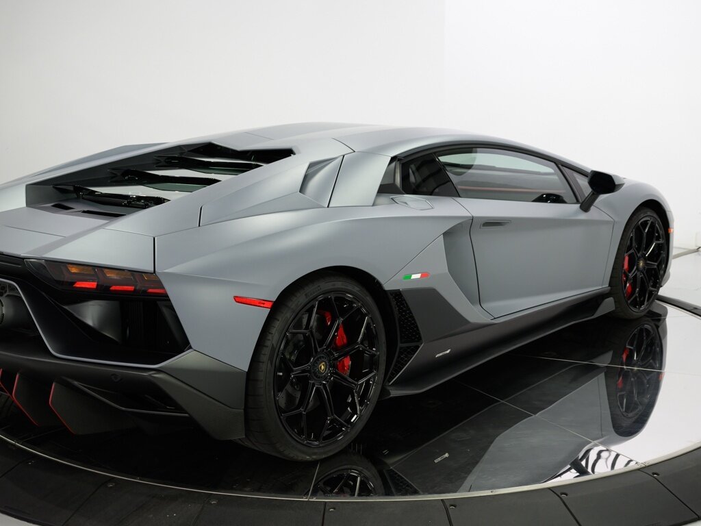 2022 Lamborghini Aventador LP 780-4 Ultimae - Photo 21 - Sarasota, FL 34243