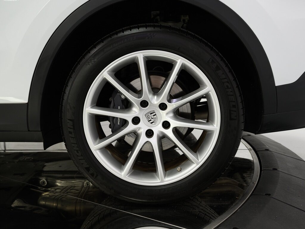 2022 Porsche Cayenne Coupe Premium Package 4 Zone Climate Control - Photo 35 - Sarasota, FL 34243