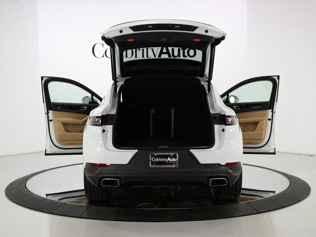 2022 Porsche Cayenne Coupe Premium Package 4 Zone Climate Control - Photo 57 - Sarasota, FL 34243