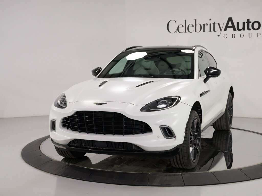 2022 Aston Martin DBX $227K MSRP Satin Paint Finish   - Photo 20 - Sarasota, FL 34243