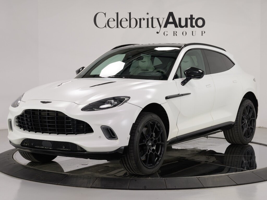 2022 Aston Martin DBX $227K MSRP Satin Paint Finish   - Photo 3 - Sarasota, FL 34243