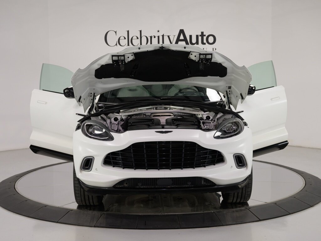 2022 Aston Martin DBX $227K MSRP Satin Paint Finish   - Photo 61 - Sarasota, FL 34243